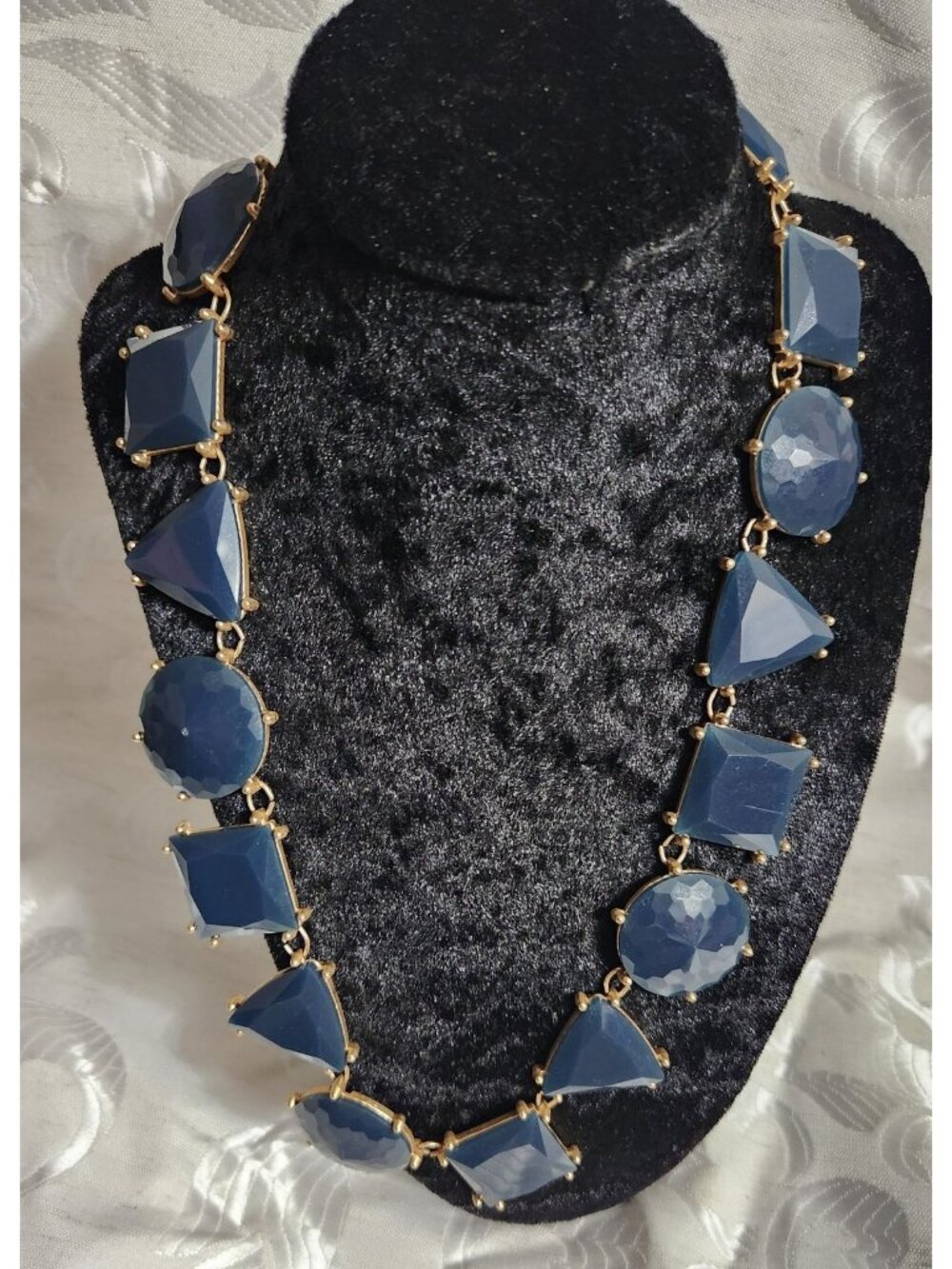 Vintage Style Blue Acrylic And Gold-Tone Statement Necklace-EUC